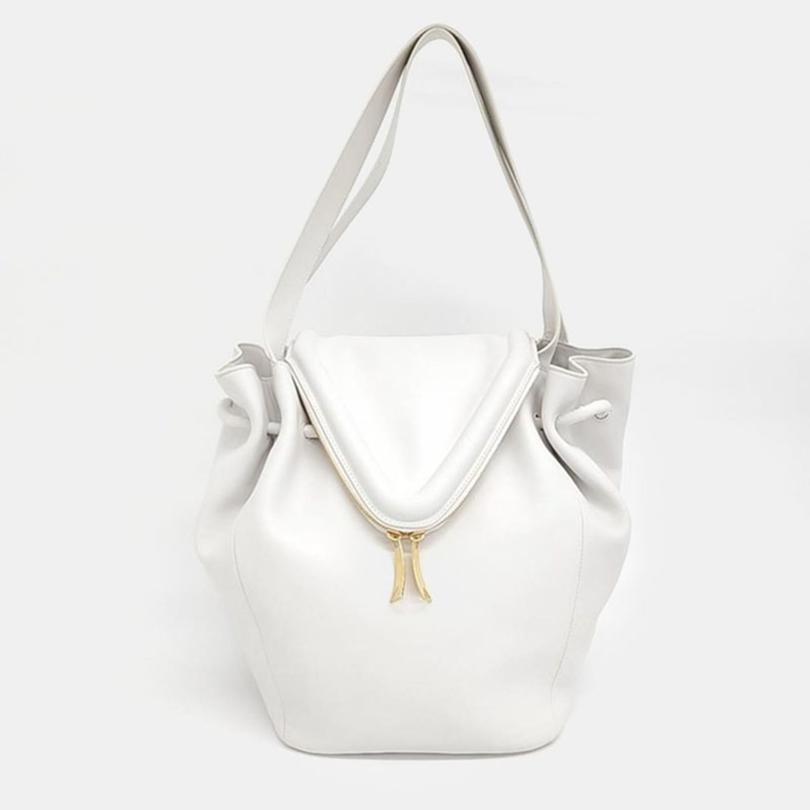 luxury-women-bottega-veneta-used-handbags-p1014200-005 Bottega Veneta White Leather Beak Tote Bag - Image 1