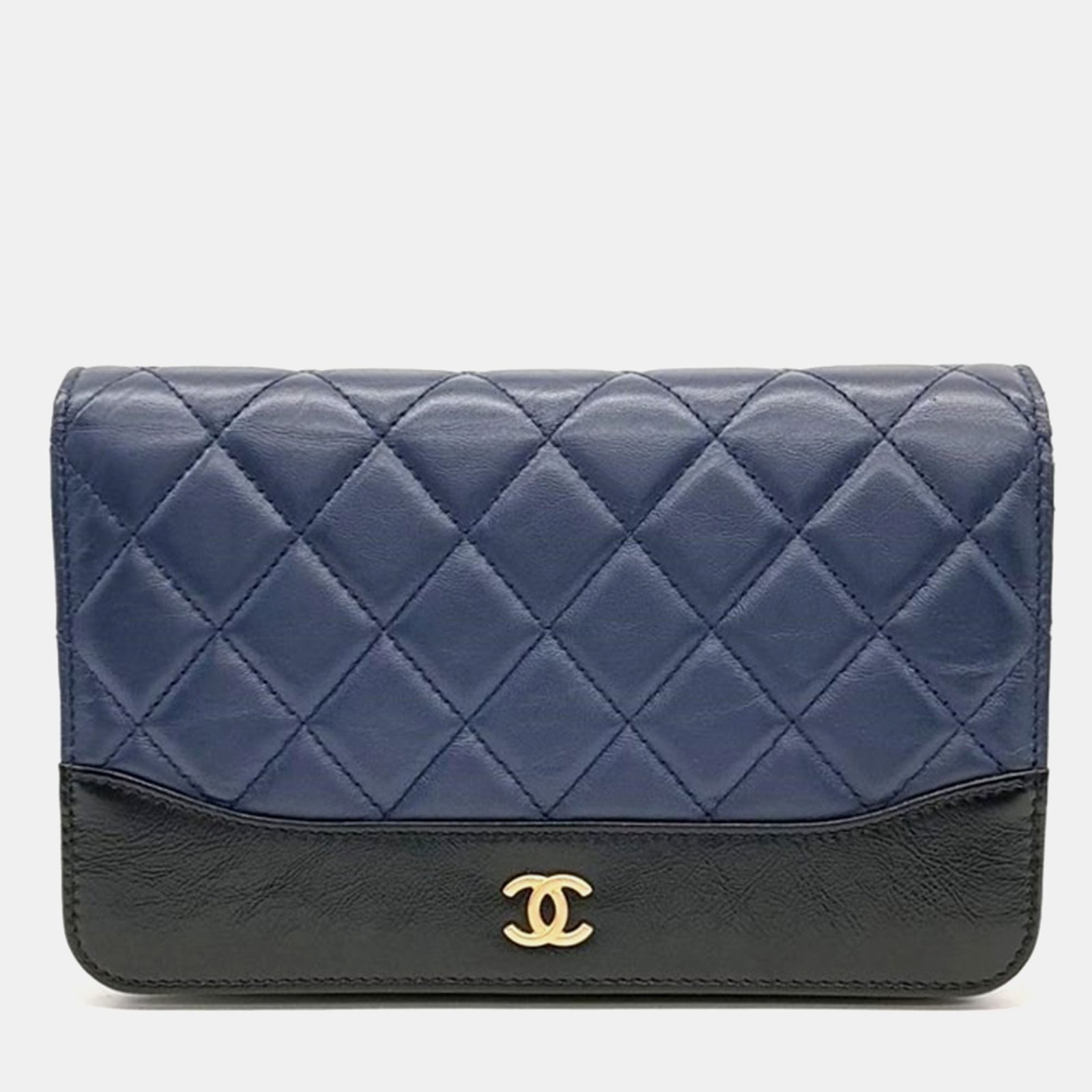 luxury-women-chanel-used-handbags-p1014315-002 Chanel Navy Blue Leather Gabrielle WOC Mini Crossbody Bag - Image 1